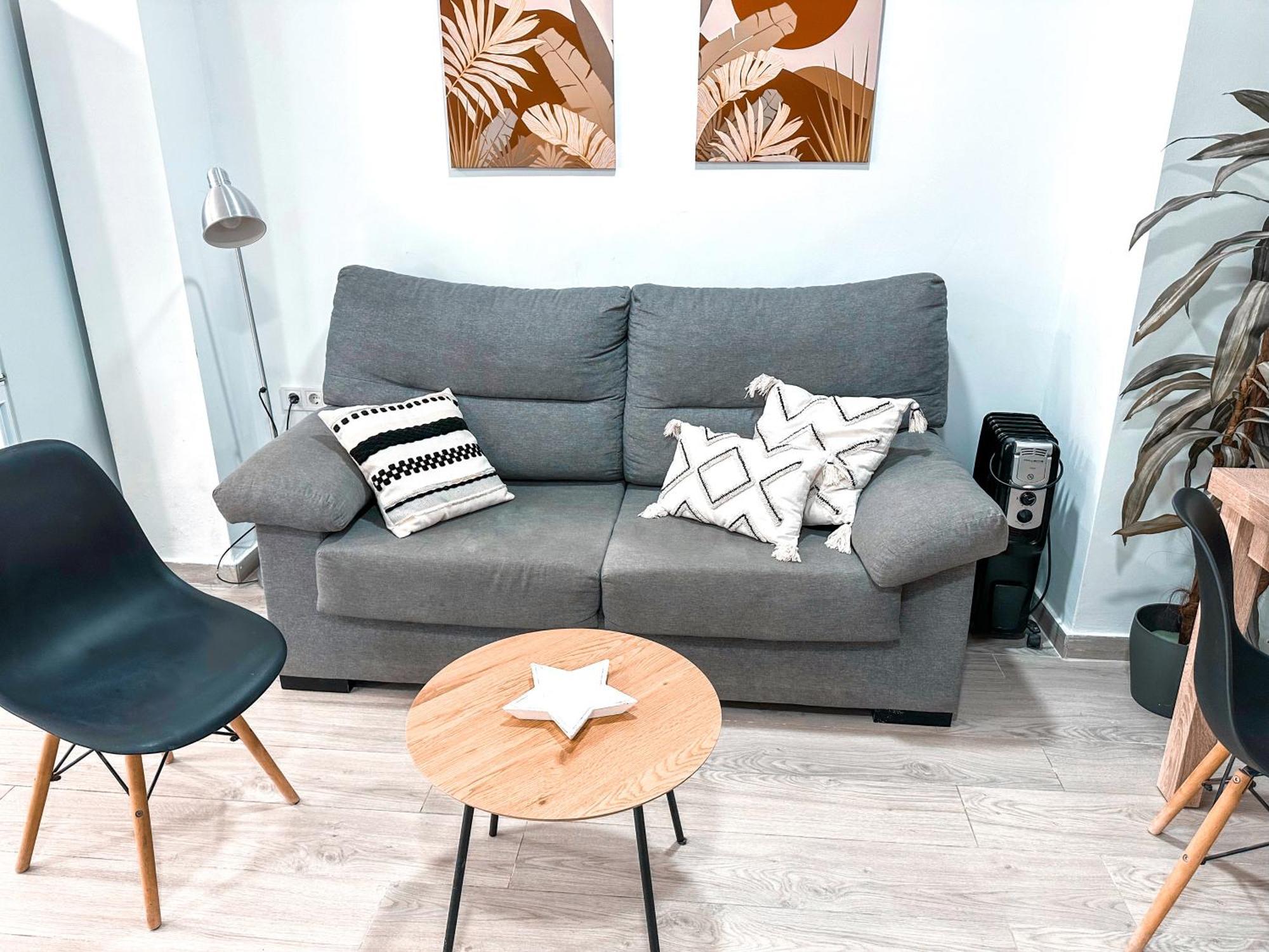 A&M Apartamento En Nervion Севилья Экстерьер фото
